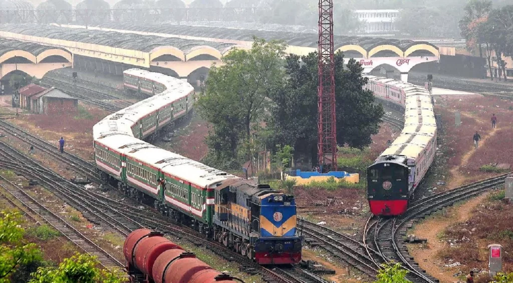Dhaka to Chittagong Train Schedule and Ticket Price 2019